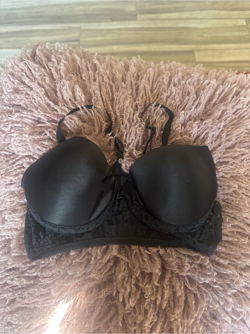 Victoria Secret Lace Underwire Push-Up Bra - Women Intimates